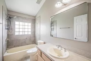 2843 Strand Cir, Oviedo, FL 32765 - Photo 32