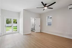 201 E Muriel St, Orlando, FL 32806 - Photo 8