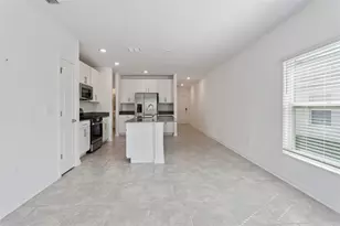 26180 Feathergrass Cir, Leesburg, FL 34748 - Photo 10