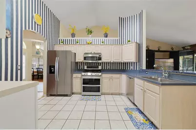 255 Loma Del Sol Drive, Davenport, FL 33896 - Photo 4