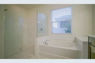 8201 Corkfield Avenue, Orlando, FL 32832 - Photo 30