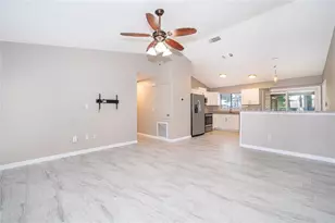 15 N Bulova Dr, Apopka, FL 32703 - Photo 6