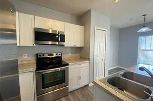 2076 Cypress Bay Blvd, Kissimmee, FL 34743 - Photo 8