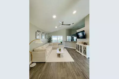 254 Loma Del Sol Drive, Davenport, FL 33896 - Photo 10