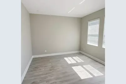 1952 Drummond Point, Wesley Chapel, FL 33543 - Photo 18