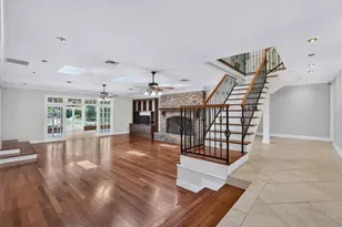 306 Oak Estates Dr, Orlando, FL 32806 - Photo 16
