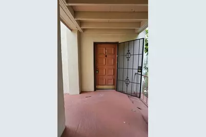 512 Orange Drive #20, Altamonte Springs, FL 32701 - Photo 4