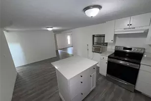 17440 SE 37th Ln, Ocklawaha, FL 32179 - Photo 2