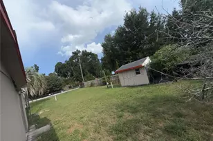 17440 SE 37th Ln, Ocklawaha, FL 32179 - Photo 18