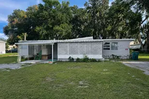 817 Parks St, Wildwood, FL 34785 - Photo 1