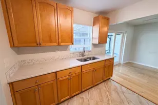 8283 86th Ave, Seminole, FL 33777 - Photo 6