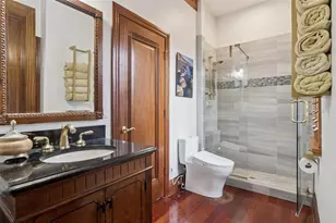 2402 Victoria Gardens Ln, Tampa, FL 33609 - Photo 40