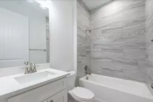 335 Franzing St SW, Palm Bay, FL 32908 - Photo 8