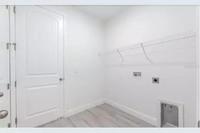 335 Franzing St SW, Palm Bay, FL 32908 - Photo 2