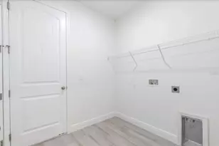 335 Franzing St SW, Palm Bay, FL 32908 - Photo 2