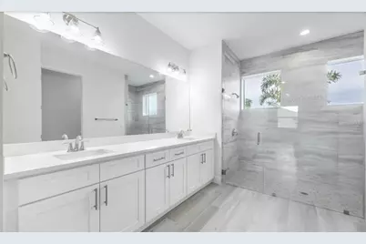335 Franzing St SW, Palm Bay, FL 32908 - Photo 14