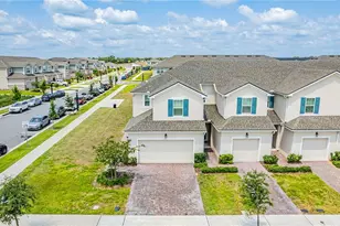 1100 Lakeshore Breeze Pl, Kissimmee, FL 34747 - Photo 2