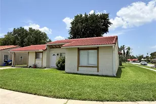 10122 Mason Dixon Cir, Orlando, FL 32821 - Photo 4