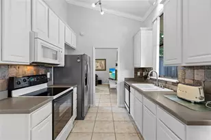 933 Bearded Oaks Terrace, Longwood, FL 32779 - Photo 8