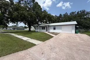 7252 Landover Dr, Zephyrhills, FL 33540 - Photo 6