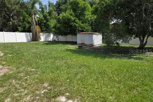 2235 Lakeridge Dr, Winter Haven, FL 33881 - Photo 20
