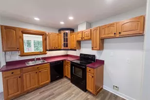 9701 Black Bear Ct, New Port Richey, FL 34654 - Photo 6