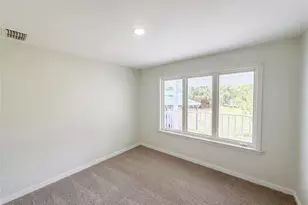 9701 Black Bear Ct, New Port Richey, FL 34654 - Photo 12