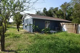 911 NW 59th Ct, Ocala, FL 34482 - Photo 4