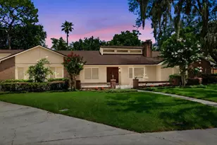 210 W Ridgewood Ct, Longwood, FL 32779 - Photo 2