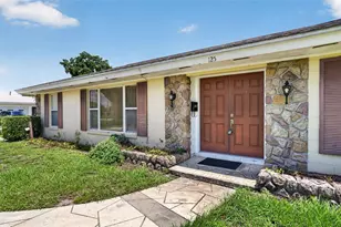 125 E Faith Terrace, Maitland, FL 32751 - Photo 2