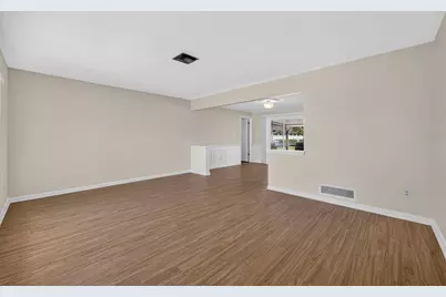 125 E Faith Terrace, Maitland, FL 32751 - Photo 4