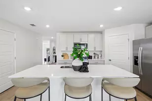 239 Skyfield Ct, Lady Lake, FL 32159 - Photo 16