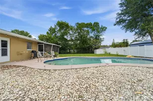 123 E Lake Mary Dr, Orlando, FL 32839 - Photo 32