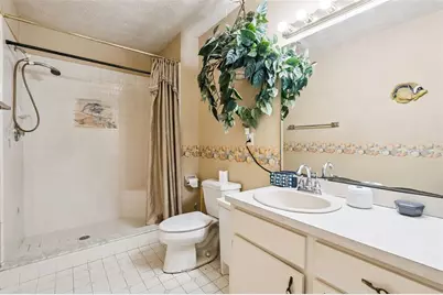 1869 Kings Point Boulevard, Kissimmee, FL 34744 - Photo 20