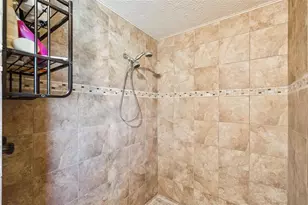 1869 Kings Point Blvd, Kissimmee, FL 34744 - Photo 18