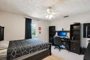 1869 Kings Point Blvd, Kissimmee, FL 34744 - Photo 4
