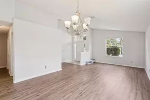 622 Delancey Dr, Davenport, FL 33837 - Photo 6