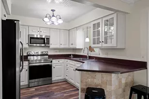 1829 Crownwood Dr, Orlando, FL 32810 - Photo 10