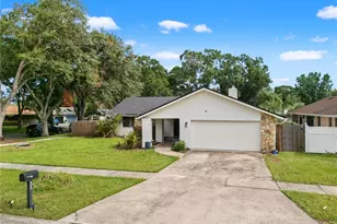 1829 Crownwood Dr, Orlando, FL 32810 - Photo 1
