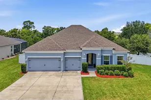 1948 Bell Creek Loop, Fruitland Park, FL 34731 - Photo 2