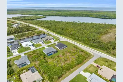 15401 Aqua Circle, Port Charlotte, FL 33981 - Photo 16