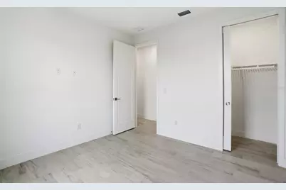 9402 Arrid Circle, Port Charlotte, FL 33981 - Photo 36
