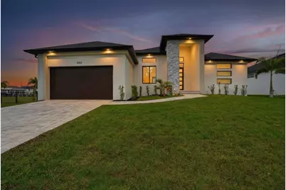 9402 Arrid Circle, Port Charlotte, FL 33981 - Photo 4