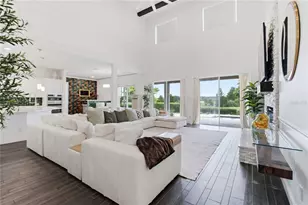 25868 Crossings Bluff Ln, Sorrento, FL 32776 - Photo 12