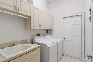 8722 Mississippi Run, Weeki Wachee, FL 34613 - Photo 52