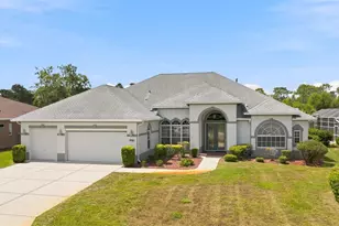 8722 Mississippi Run, Weeki Wachee, FL 34613 - Photo 2