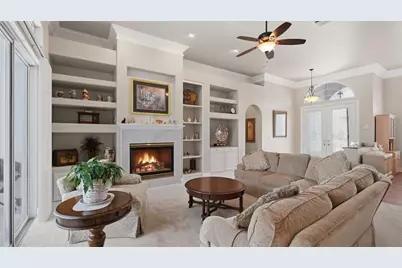 8722 Mississippi Run, Weeki Wachee, FL 34613 - Photo 6