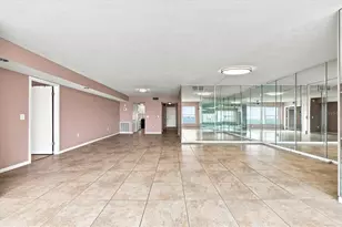 6020 Shore Blvd S, Gulfport, FL 33707 - Photo 18