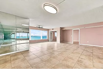 6020 Shore Boulevard S #1002, Gulfport, FL 33707 - Photo 14