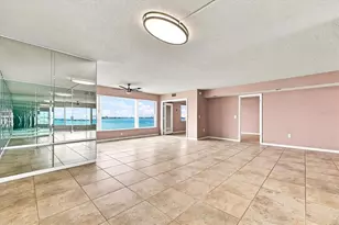 6020 Shore Blvd S, Gulfport, FL 33707 - Photo 14